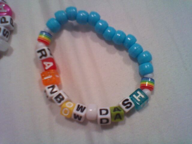 File:FANMADE Rainbow Dash bracelet.jpg