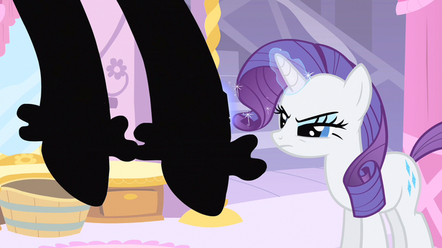 File:Rarity right there S1E19.png