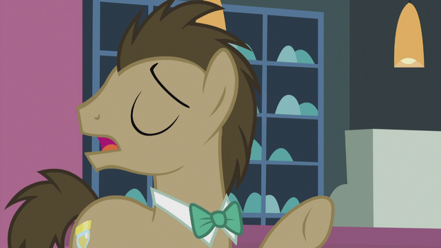 File:Dr. Hooves "but I will not bowl" S5E9.png