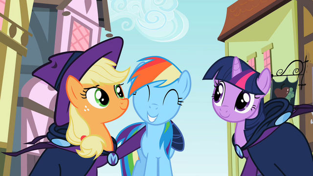 File:Happy Rainbow Dash S2E8.png