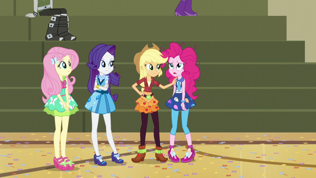File:Pinkie Pie "yeah, she's awful" EG3.png
