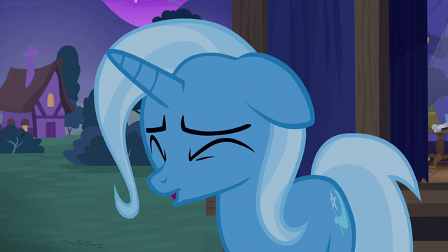 File:Trixie feeling ashamed S6E6.png