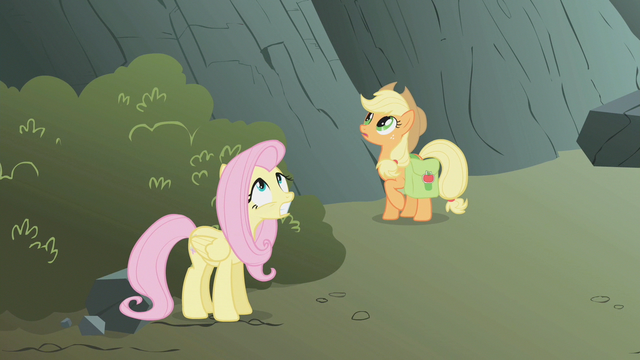 File:Fluttershy looks scared S1E07.png