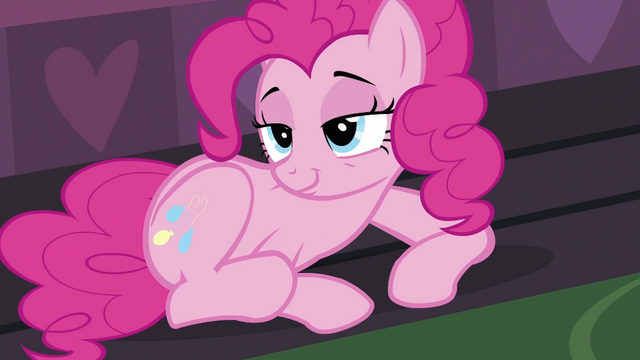 File:Pinkie waking up S2E24.png