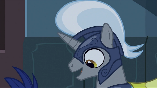 File:Guard sees Twilight S2E20.png
