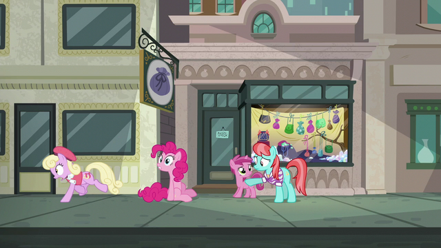 File:Luckette runs away from Pinkie Pie S6E3.png