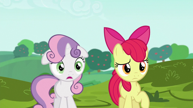 File:Sweetie Belle impressed by Applejack's cart S6E14.png