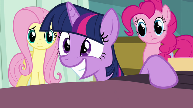 File:Twilight excited grin S2E16.png