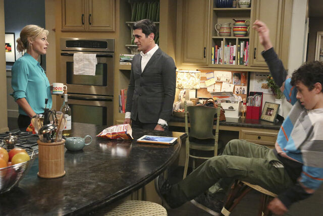 File:TheLateShow3.jpg