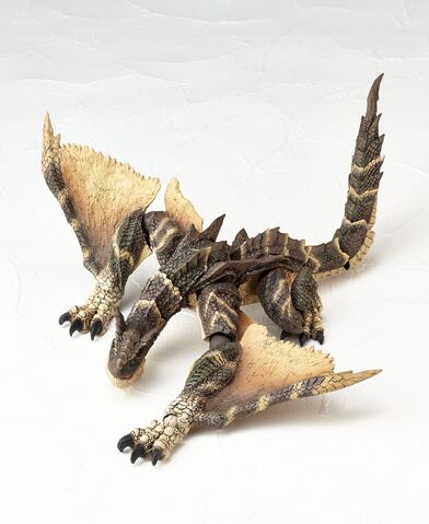 File:Revoltech-Brute Tigrex Figure 002.jpg