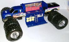 Bigfoot-vhtf-best-pals-costomizable 1 dd81b90b4987477164b47b961c43d346