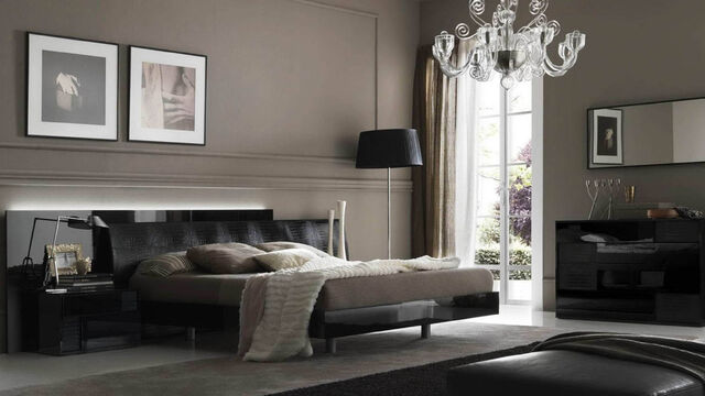 File:Damonroom.jpg