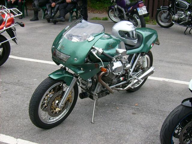 Datei:Eineguzzi.jpg