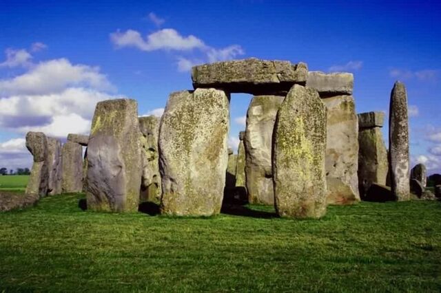 File:Stonehenge.jpg