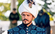Vedete-Mehmet-Gunsur-2-Printul-Mehmet 517af650b2.jpg