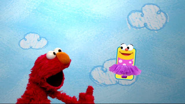 File:EWDancing-Smartie.png