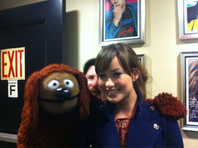 File:Olivia Wilde - Rowlf.jpg