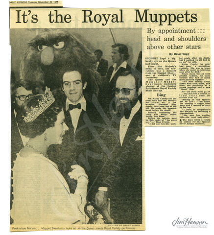 File:MS QueenElizabethandMuppeteers.jpg