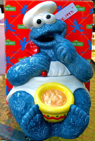 File:Enesco1993CookieMonsterJar.jpg