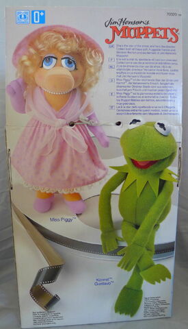 File:Hasbro 1993 piggy 2.jpg