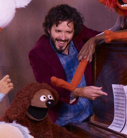 File:Bret Mackenzie in early The Muppets movie promo photo.jpg