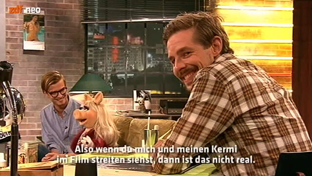 File:NeoParadise-Joko&Piggy&Klaas-(2012-01-26).jpg