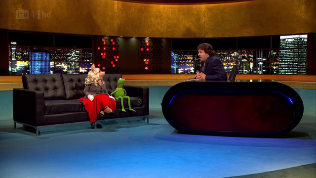 File:TheJonathanRossShow-K&P-(2012-01-25)01.png