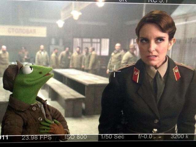File:Tinafeymuppet.jpg