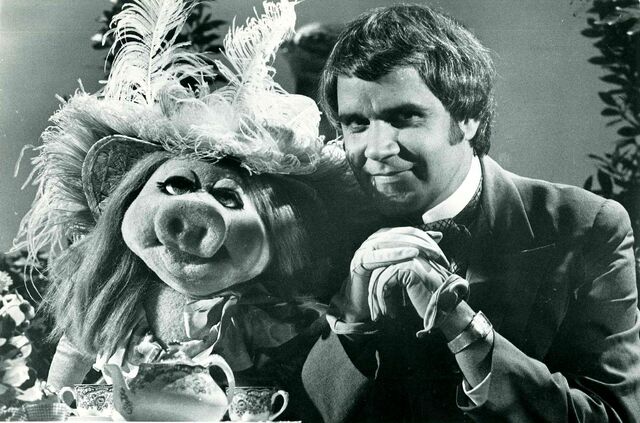 File:Rich Little02.jpg
