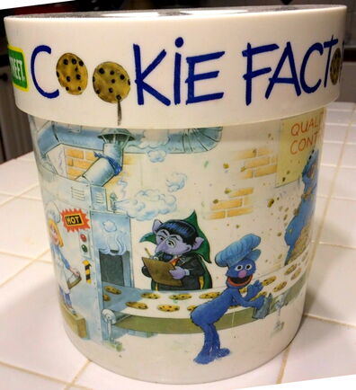 File:Peter pan cookie jar 2.jpg