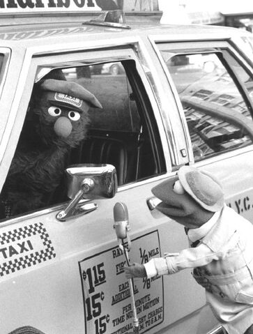 File:Groverkermittaxi.jpg