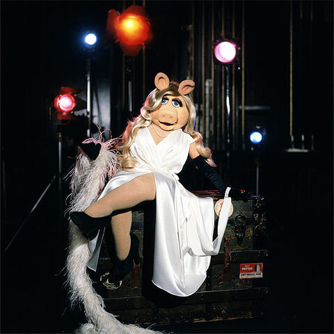 File:Miss-piggy-600.jpg