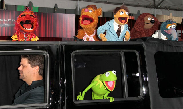 File:TheMuppets-WorldPremiere-ElCapitan-(2011-11-12)-06.jpg