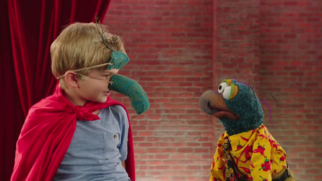 File:MuppetMoments-Halloween-GonzoImpersonation-(2015-10-02).png