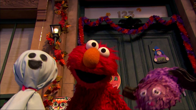 File:ItsHalloween01.png