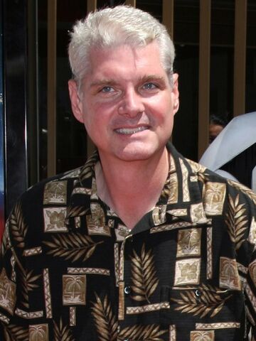 File:Tom Kane.jpg