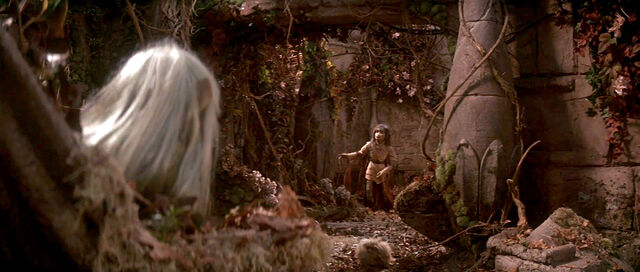 File:TheDarkCrystal-GelflingRuins.jpg