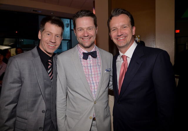 File:MuppetsMostWanted-WorldPremiere-EricJacobson&MattVogel-(2014-03-11).jpg