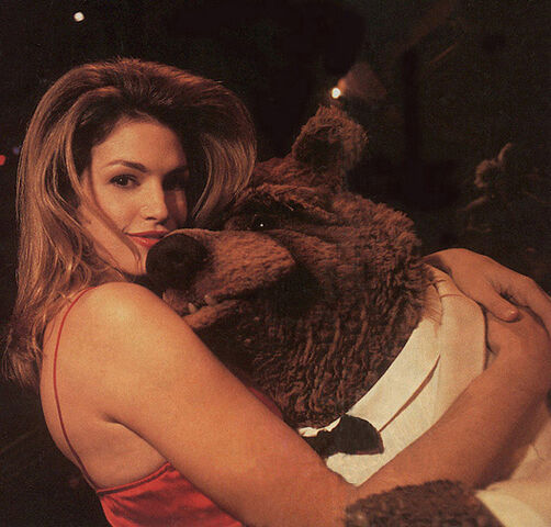 File:Cindy Crawford Bobo.jpg