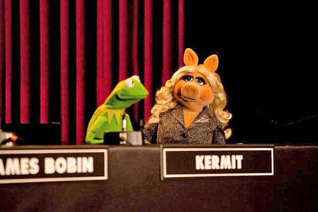 File:DieMuppets-GermanPremierePressConference-Berlin-(2012-01-18)06.jpg