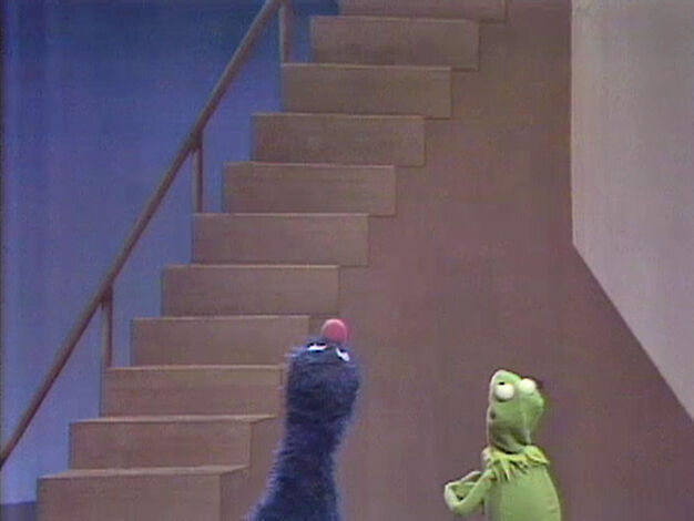File:Kerm-grover-updown.jpg