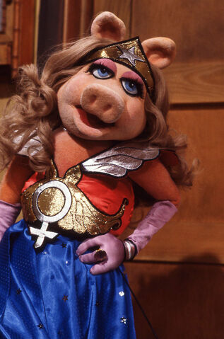 File:Wonder pig hi-res.jpg