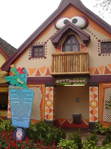 File:Busch gardens restroom.jpg
