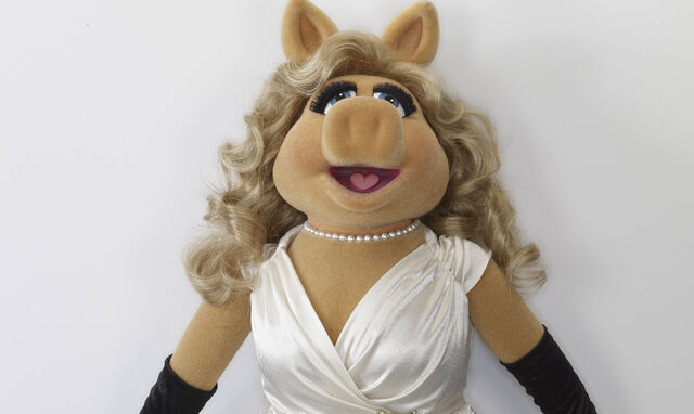 File:Piggy-43270 v2.jpg