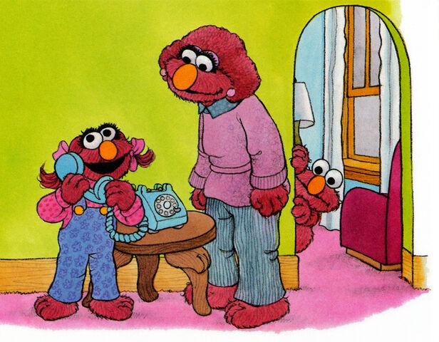 File:Daisy phone birthday.jpg