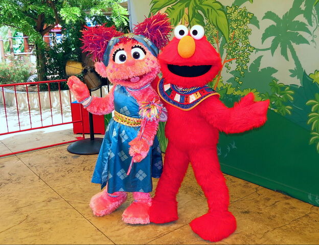 File:Abby elmo africa.jpg