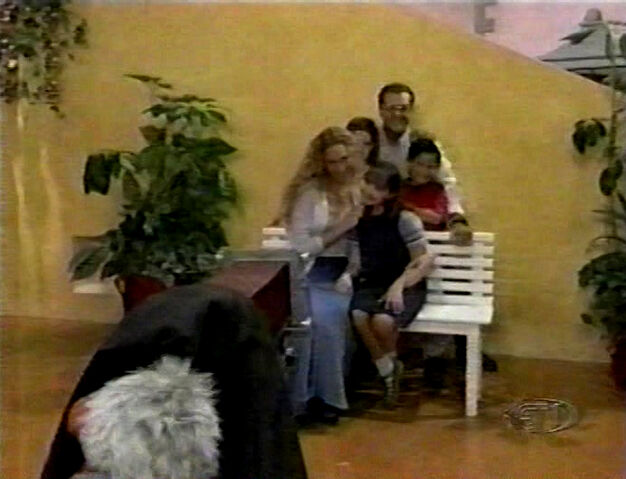 File:Pablo-FamilyPhoto.jpg