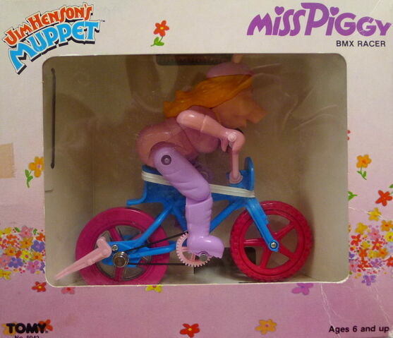 File:Tomy miss piggy racer 1.jpg