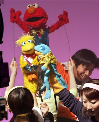 File:Japanesemuppeteers.jpg