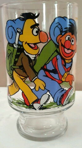 File:Cagle glass hiking 2.jpg